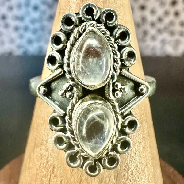 NWT Sterling Silver Double Moonstone Ring Intricate Silver Work Setting - Image 2