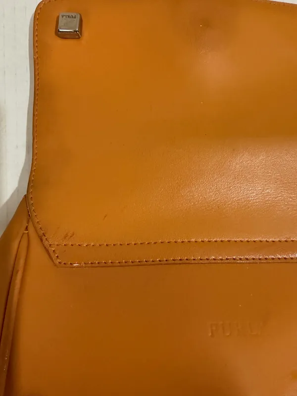 Furla Made in Italy Leather Crossbody Bag Caramel Brown Small Minimalist - Image 11