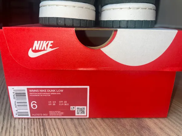 Nike Dunks - Image 7