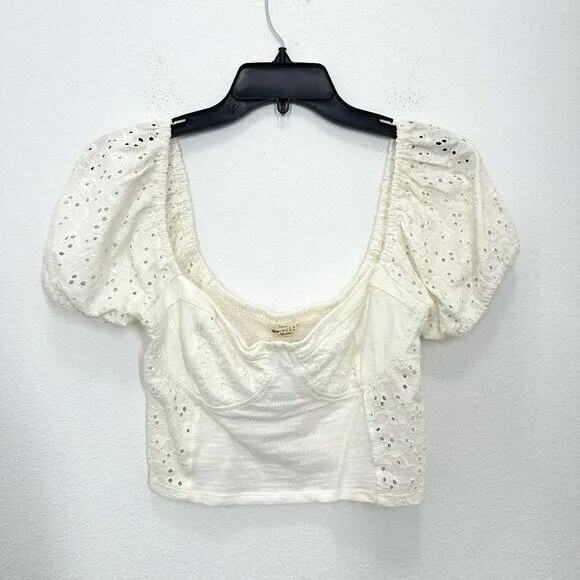 Billabong Festival Cropped‎ Eyelet Puff Sleeves Sweetheart Neckline Summer White - Image 2