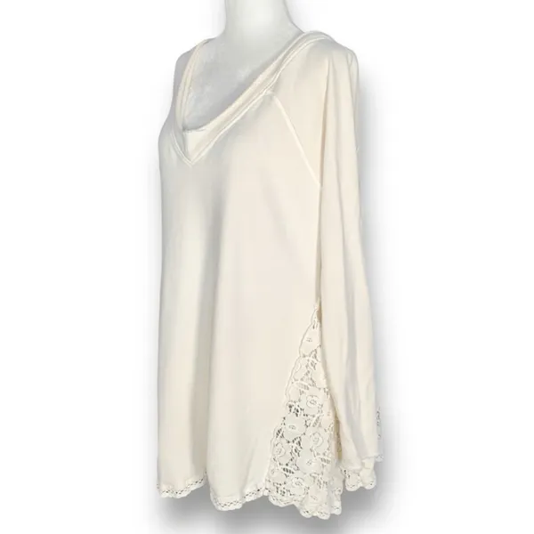 Free People No Frills Pullover Top Cream Lace Insert Vneck Sweatshirt‎ Small - Image 4