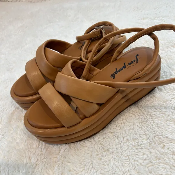 Free People Harper Platform Puffy Ankle Strap Sandal Leather Tan 39.5 Boho Indie - Image 3
