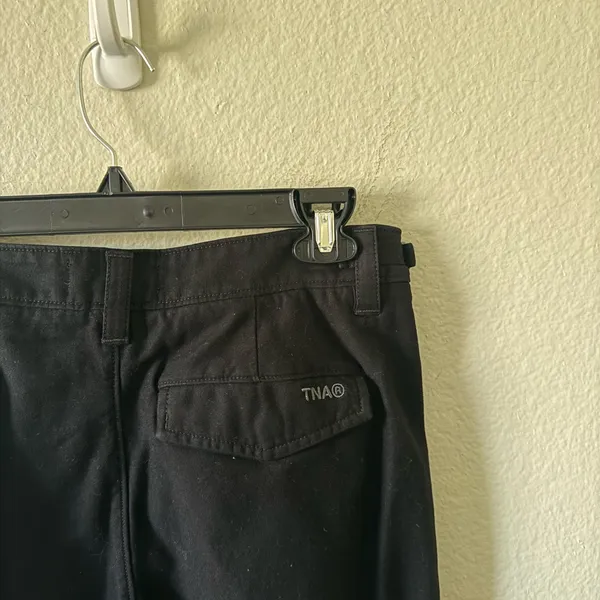 TNA SUPPLY PANT SIZE 4 Black Balloon Baggy Aritzia Casual Capsule Wide Leg - Image 4