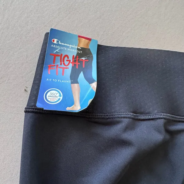 Vintage Champion Capri Tight Fit Athletic leggings - Image 8
