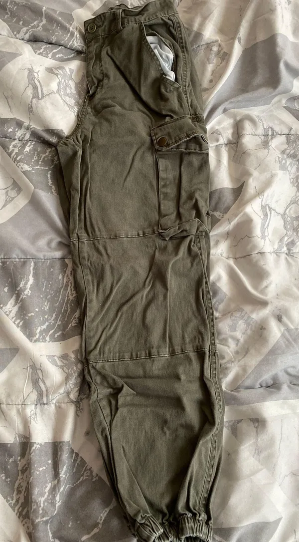 Olive Green Cargo Pants Size M - Image 2