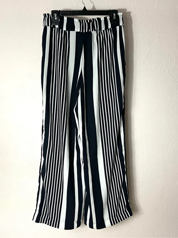 H&M Vertical Stripe Wide-Leg Pants - Image 3