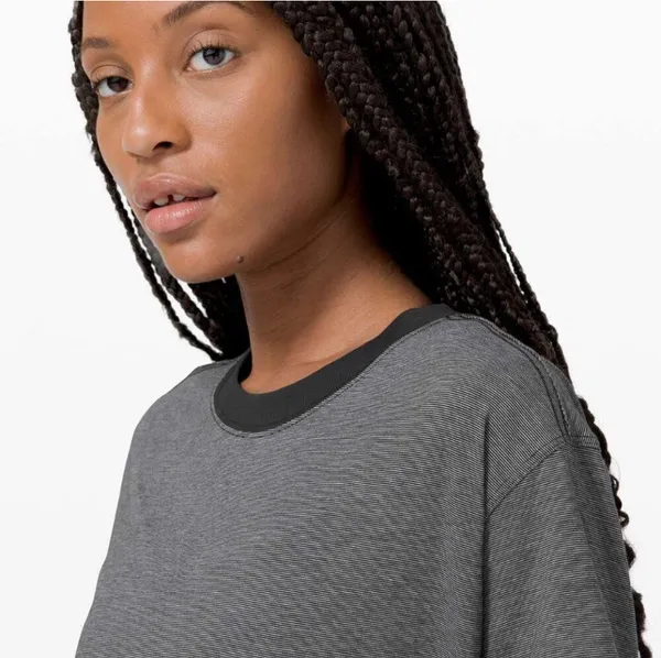 LULULEMON All Yours Boyfriend Tee Micro Stripe Black White Size 8 10 Cotton EUC - Image 3