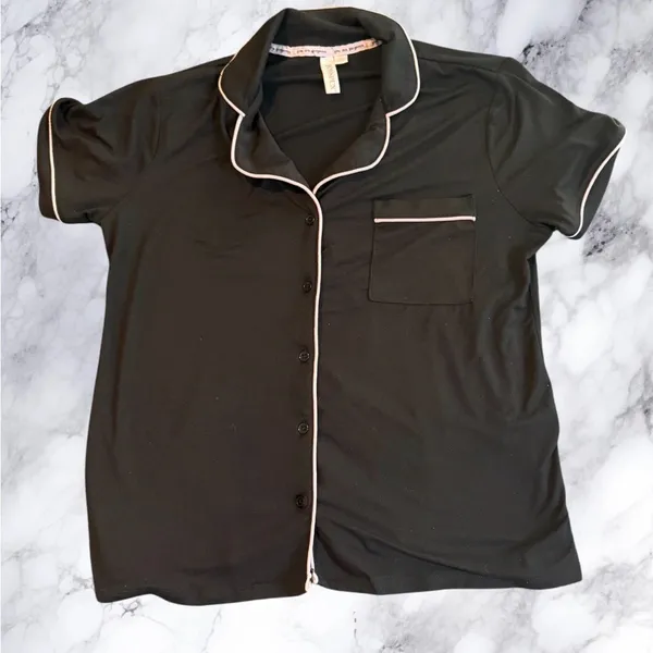 Joyspun Black Pajama Top Pink Trim Size Small‎ - Image 5