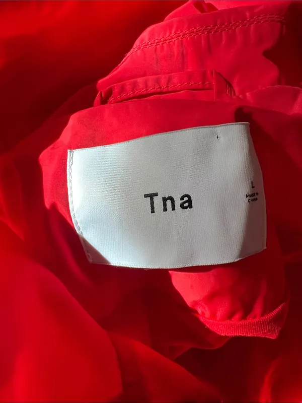 Aritzia TNA Red Windbreaker Large - Image 4