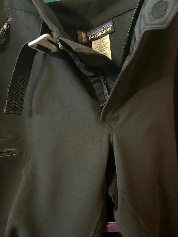 Patagonia waterproof ski/SC cross country ski pants - Image 3
