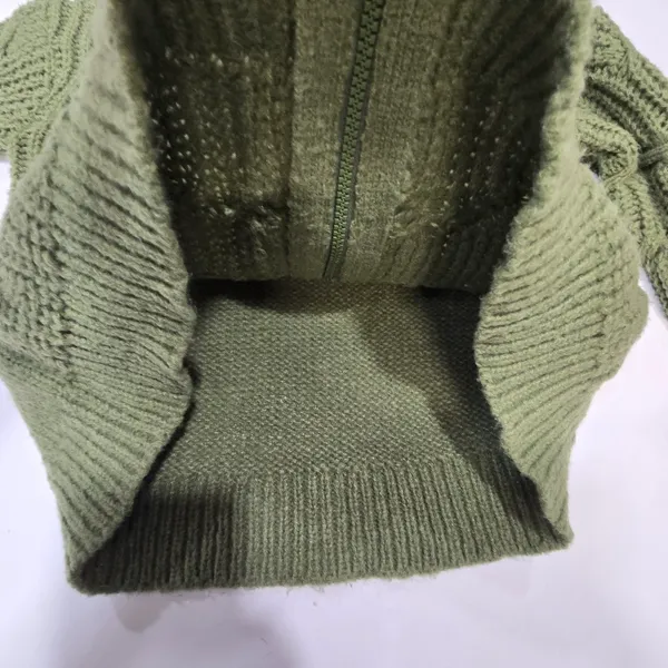 HEARTLOOM Rylen Sweater in Moss - Image 8