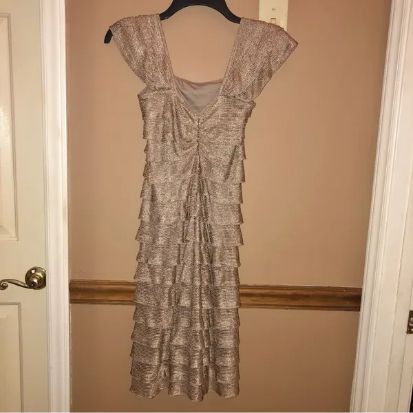Max Studio Ruffle Fringe Sleeveless‎ Tiered Dress Gold Metallic XS - Image 2