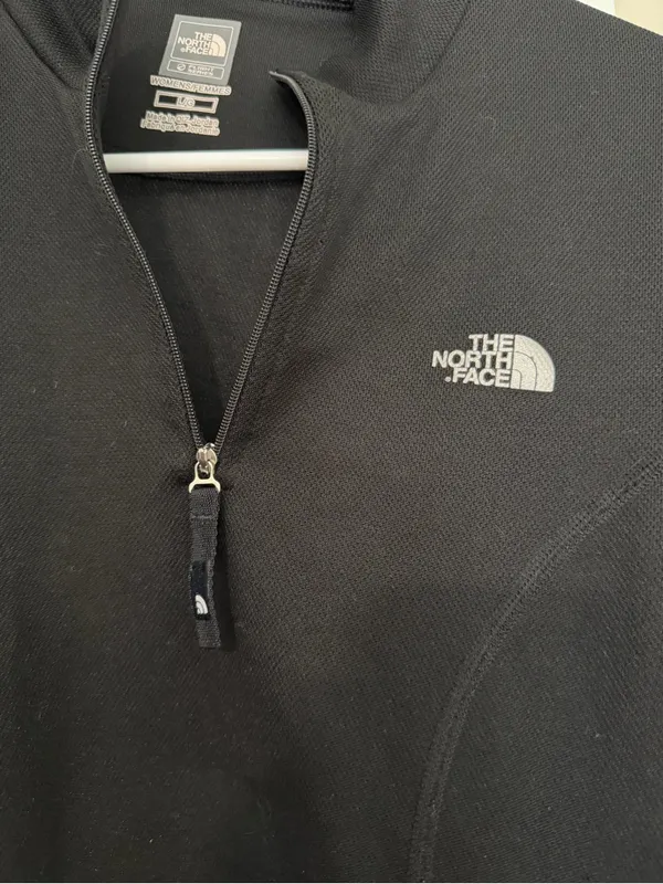 The North Face Women’s Black Quarter-Zip Pullover - Image 3