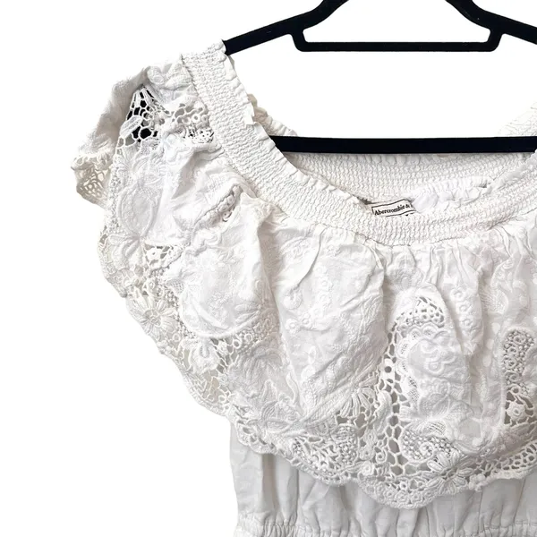 ABERCROMBIE & FITCH‎ Crochet Sleeveless Romper Sz XS - Image 3