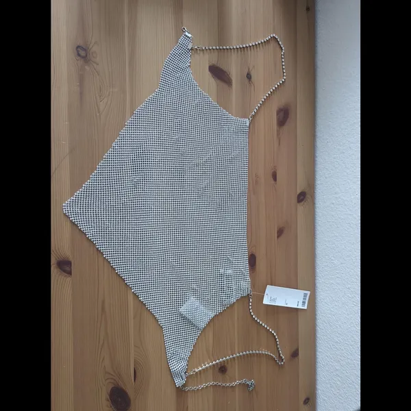 Urban Outfitters NWT That’s Hot Sparkly Silver Handkerchief Top Size XS - Image 5