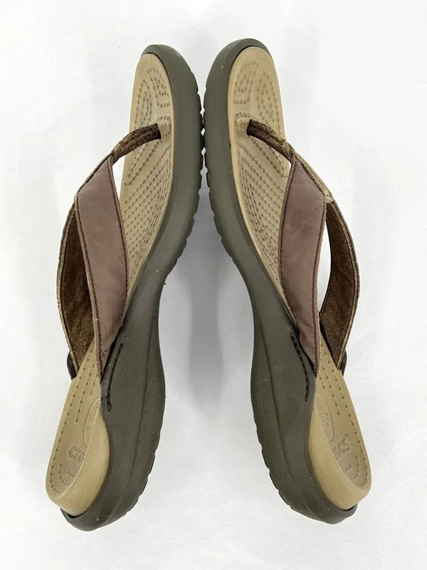 Crocs Capri Canvas Flip Flop Sandals Brown Khaki Size 7 - Image 3