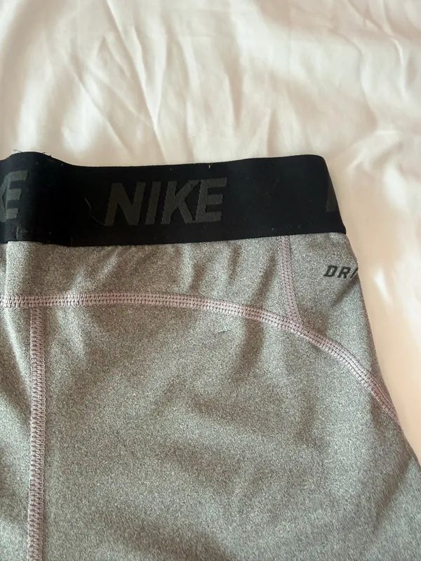 Nike Grey Biker Shorts Size Small - Image 3