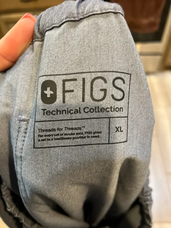 FIGS Sz XL Scrub Pants - Image 4
