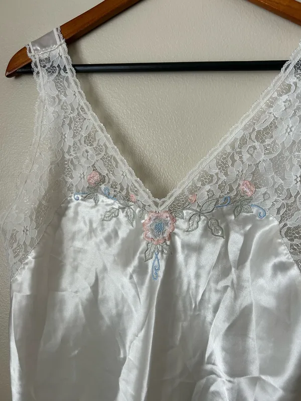 Vintage cottage core fairy nightgown - Image 2