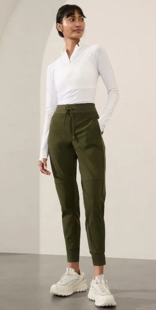 Athleta Headlands Hybrid Trek Mid Rise Jogger - Image 4