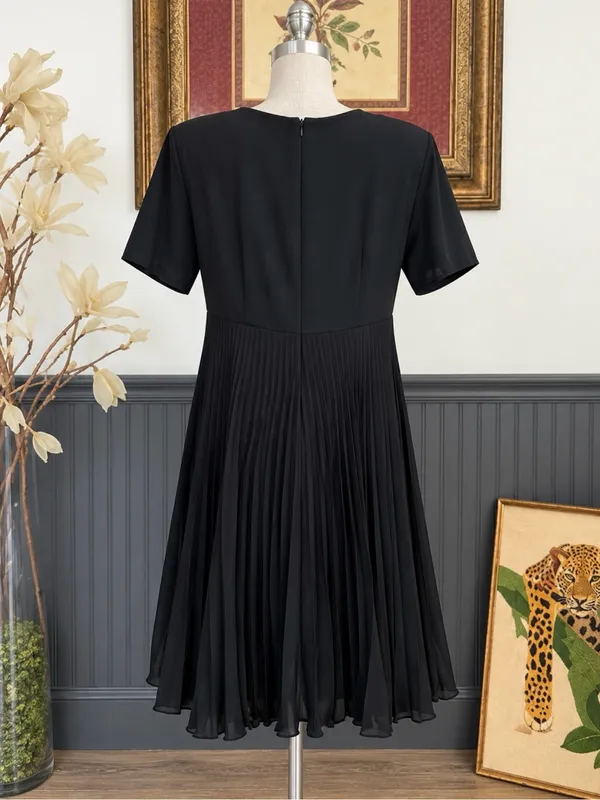 Vintage CDC Caren Desirée Black Pleated Rosette A-Line Dress Sz 12 💚🎀 - Image 4