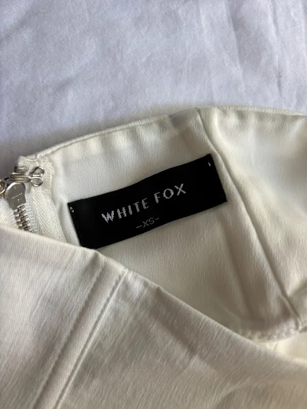 White Fox Cut Out Corset Tank Top - Image 4