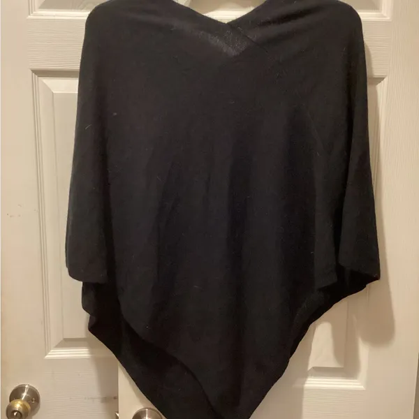 Phenix Classic Black Cashmere Poncho O/S - Image 3