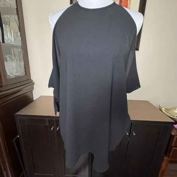 Wilfred Top Sz M Black Halter Cold Shoulder Knot Back Keyhole - Image 2