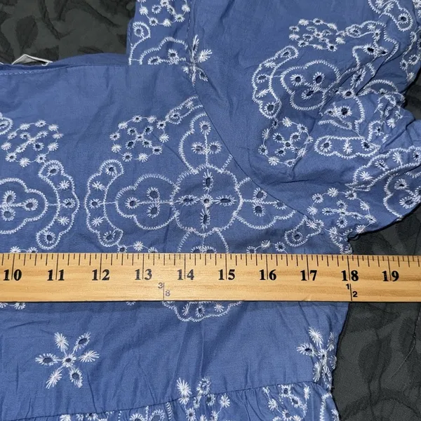 GOODNIGHT MACAROON size large side zip lined square neck blue eyelet dress NWT - Image 4