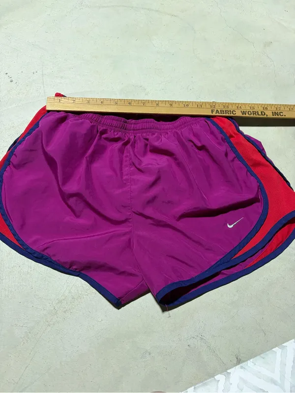 Nike Women's Magenta Running Shorts with Red Side Panels medium - Image 3