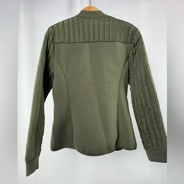 NWT Fabletics Pisa Puffer Jacket in Dark Olive Green Size‎ Extra Large - Image 6