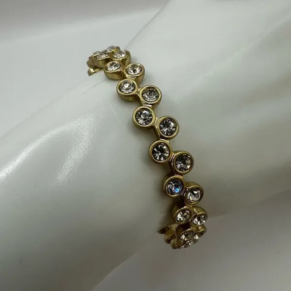 Gold tone and rhinestone bangle bracelet - Image 5