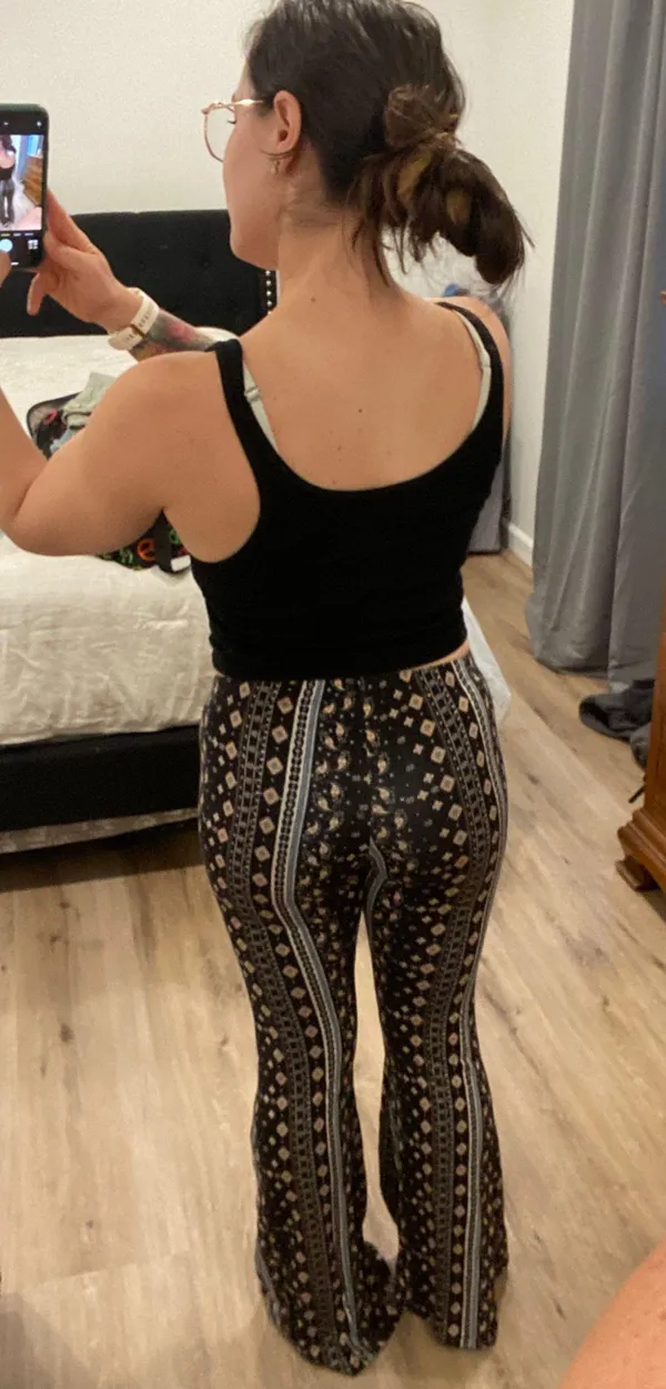 Sky And Sparrow Patterned Flare Pants - Image 5