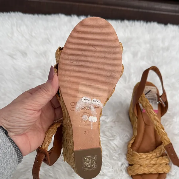 Andre Assous Tan Braided Wedges Size 5 - Image 6