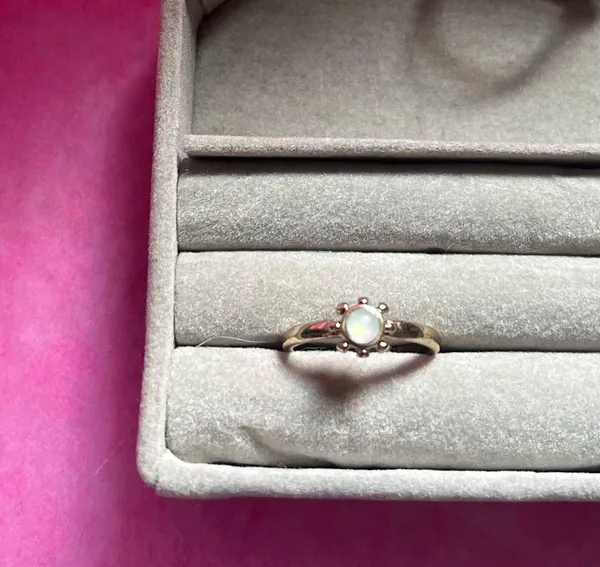 petite silver ring - Image 2