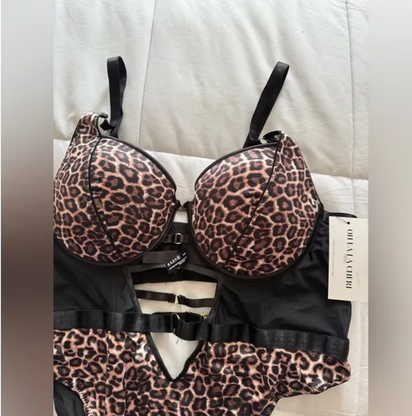 OH La La Cheri Leopard princts Woman body suit - Image 3
