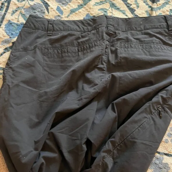REI Black womans capri pants‎ 6 - Image 7