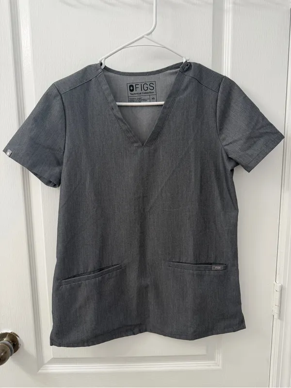 Figs Casma Scrub Top™ Graphite (Size XS) - Image 6