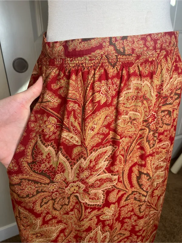 Vintage Y2K Laura Ashley Red Paisley Floral Maxi Skirt Womens Size 8 Bohemian - Image 5