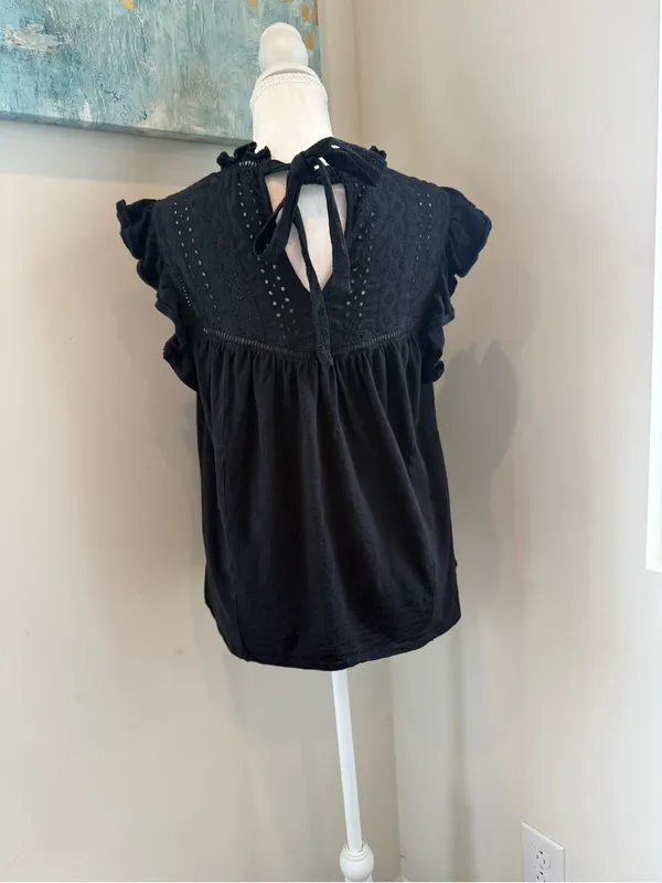 Eri+Ali Black Ruffled Yoke Eyelet Cap - Image 3