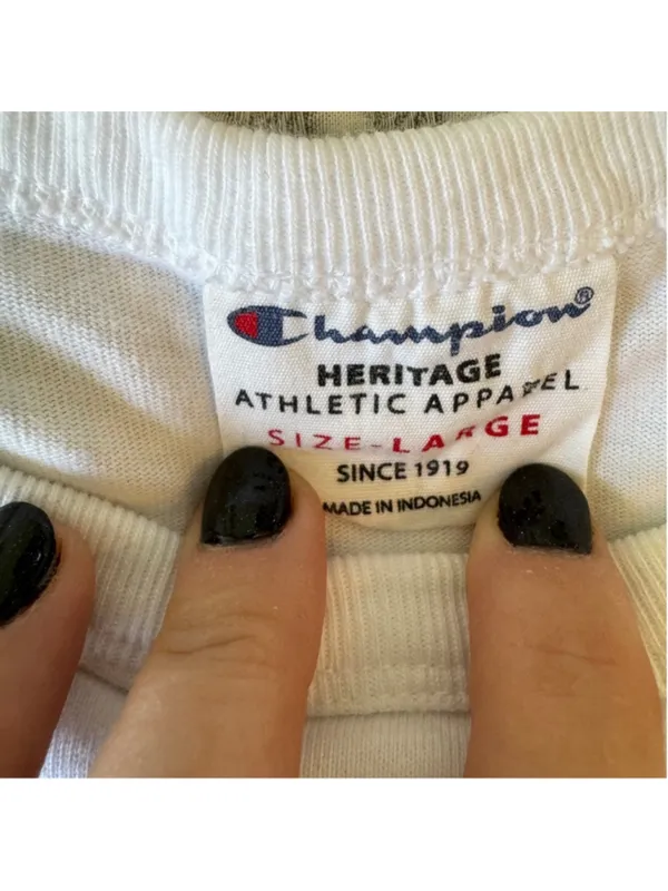 Champion Heritage White Crop T-Shirt Large - Image 4