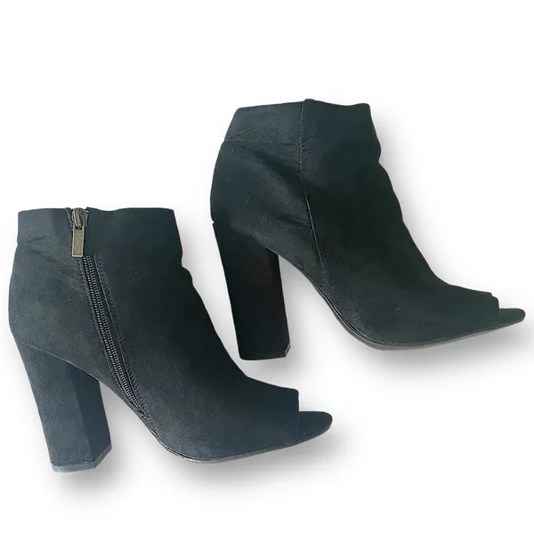 Bamboo•Black Faux Suede•Peep•Toe Ankle Boot•Size 9• 4”Block Heel - Image 11
