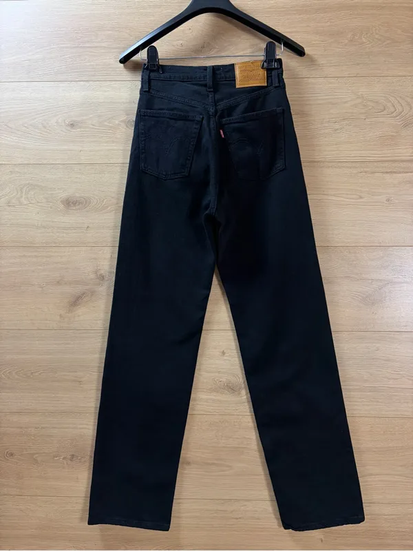 Levi’s Women’s Rib Cage Straight Ankle Jeans Black 25 - Image 6
