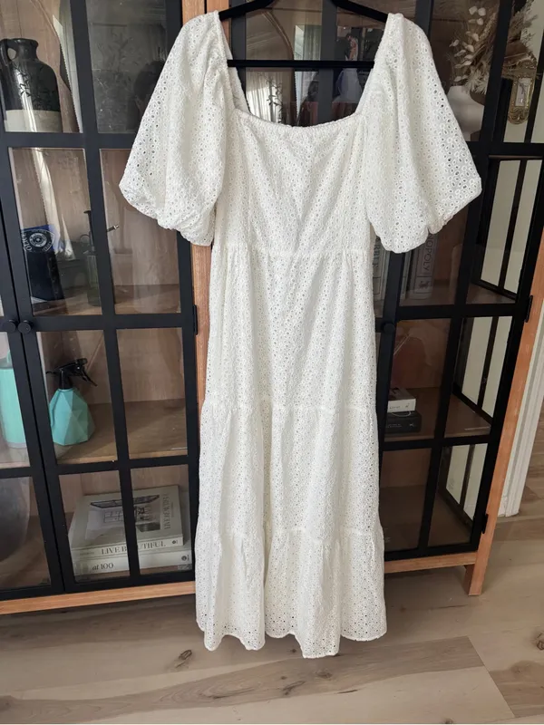 NWT Buddy Love embroidered eyelet maxi dress midi puff sleeve short posie bridal - Image 5