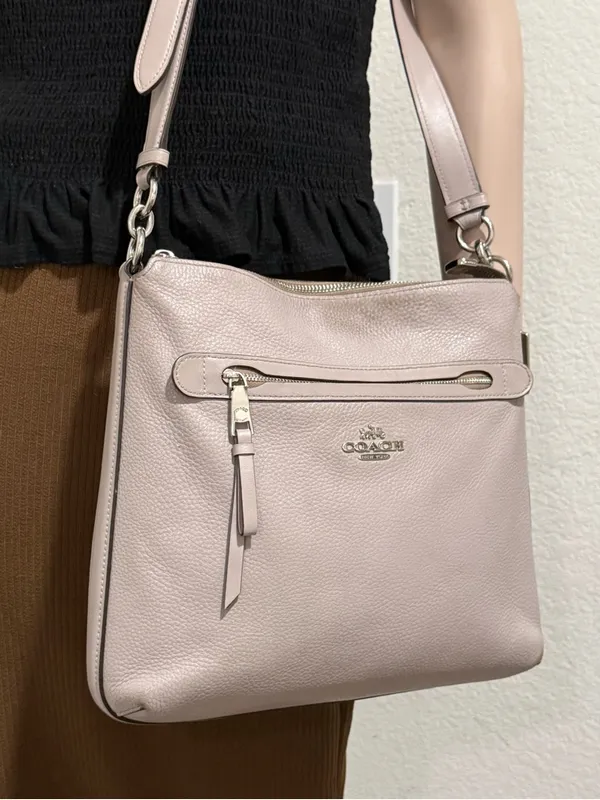 COACH F34823 Chalk Light Gray Pebbled Leather Mae File Crossbody Bag - Image 5