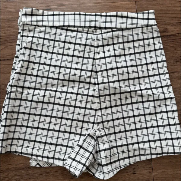 Garage Plaid Skort - Image 2