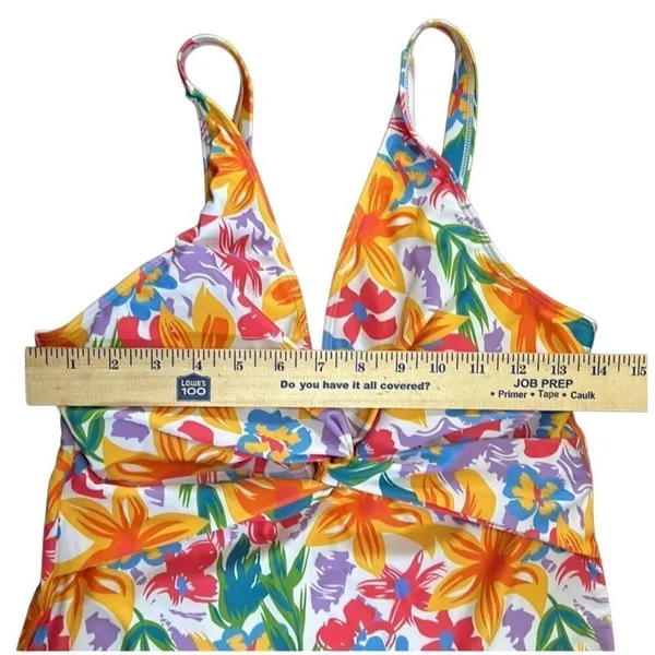 Mom Approved Floral One Piece Swimsuit Medium - Image 7