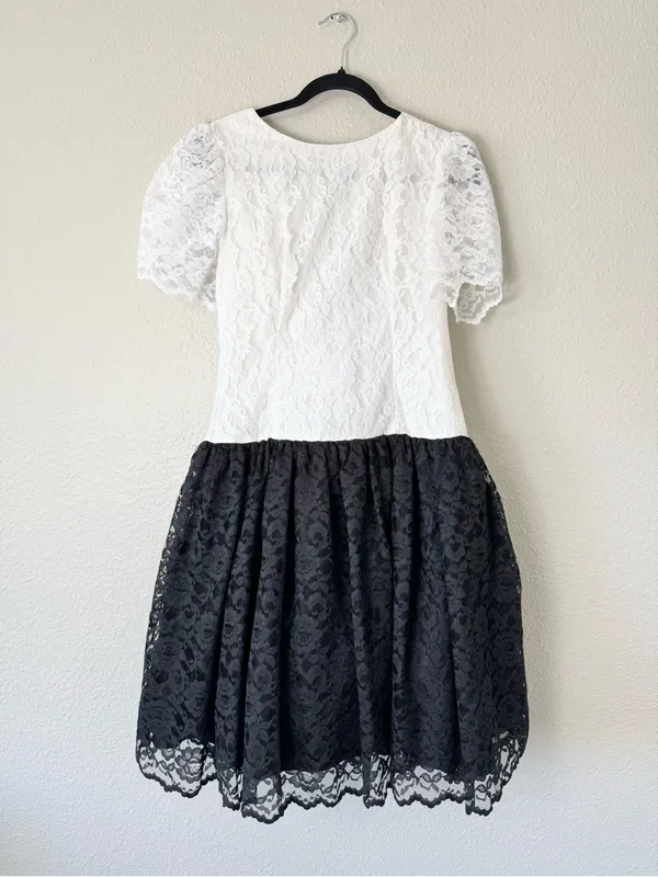 Vintage 80s Black & White Lace Drop Waist Back Bow Party Dress Size Small - Image 3