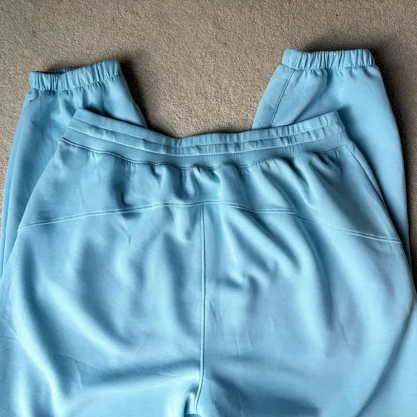 Dear Scarlett Blue Sweatpants Relaxed Fit Elastic Cuffs - Image 5