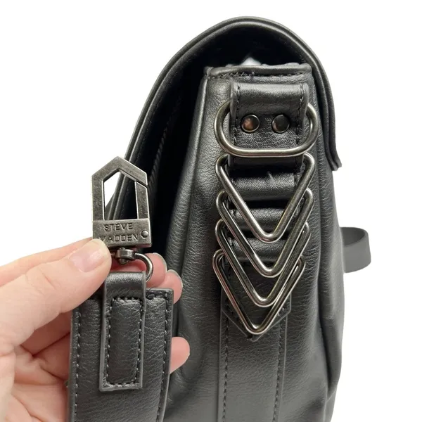 Steve Madden Gray Woven Faux Leather Crossbody Saddle Bag Purse - Image 11